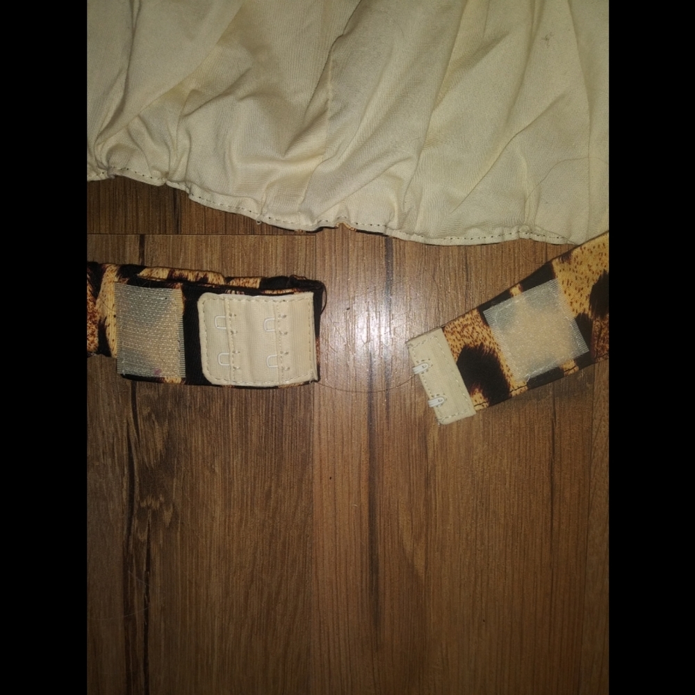 Beach Bash Leopard Beach Wear Bikini Top - Picture 7 of 13